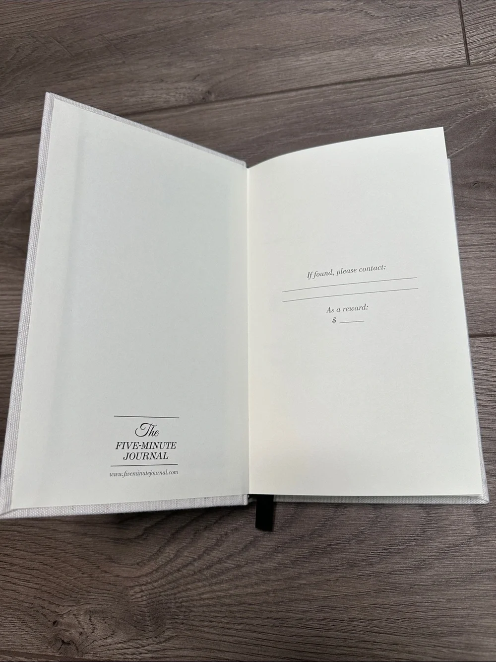 The Five Minute Journal Original Linen Book Natural Beige‎